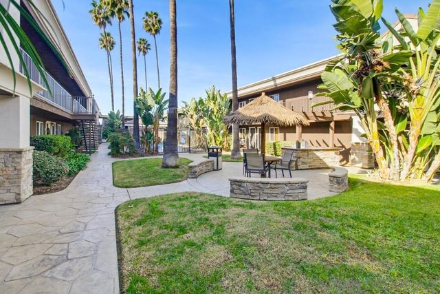 800 N Mollison 42, El Cajon, CA 92021