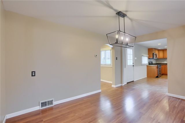 1145 Dutch Ridge Rd, Brighton Twp, PA 15009