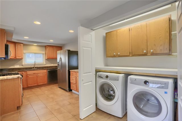 1145 Dutch Ridge Rd, Brighton Twp, PA 15009