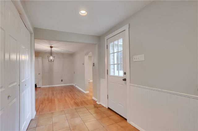 1145 Dutch Ridge Rd, Brighton Twp, PA 15009