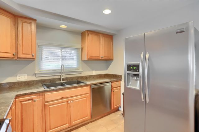 1145 Dutch Ridge Rd, Brighton Twp, PA 15009