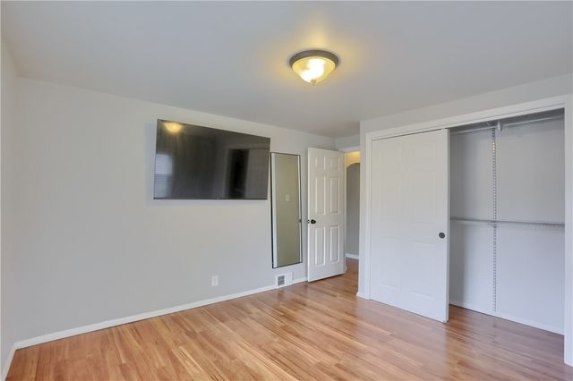 1145 Dutch Ridge Rd, Brighton Twp, PA 15009