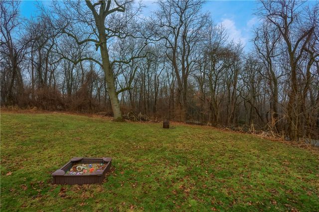 1145 Dutch Ridge Rd, Brighton Twp, PA 15009