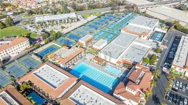 17200 Newhope Street 11A, Fountain Valley, CA 92708