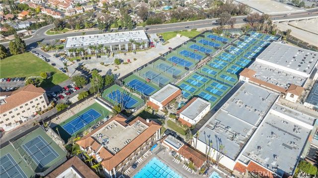 17200 Newhope Street 11A, Fountain Valley, CA 92708