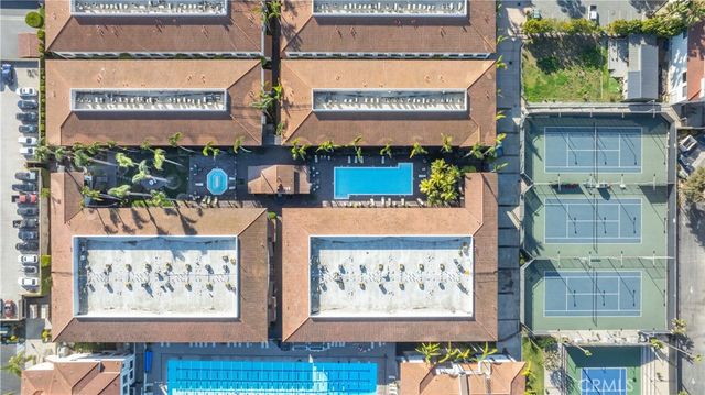 17200 Newhope Street 11A, Fountain Valley, CA 92708