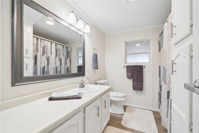 801 Clover Ln, Murrysville, PA 15668