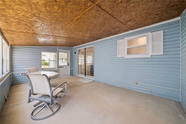 801 Clover Ln, Murrysville, PA 15668