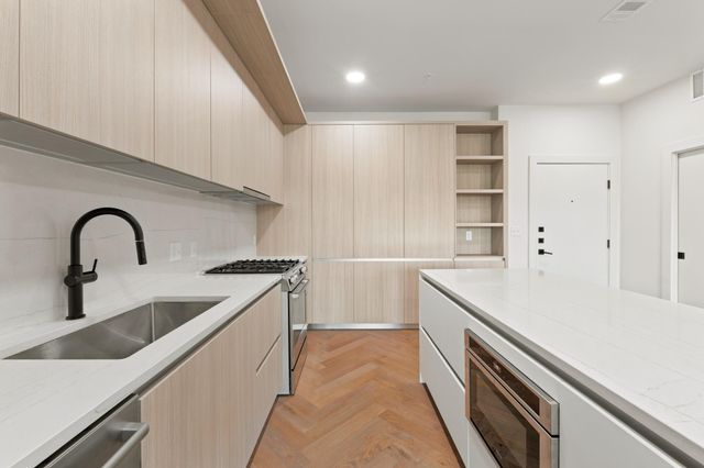 2209 S 1st ST 335, Austin, TX 78704