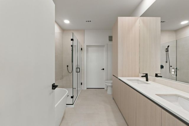 2209 S 1st ST 335, Austin, TX 78704