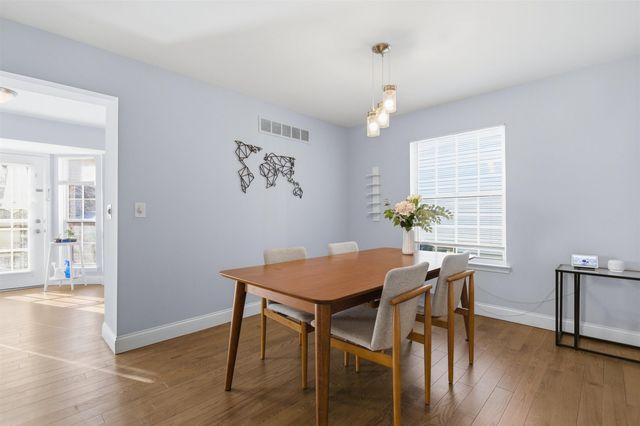 3256 Monument Drive, Ann Arbor, MI 48108