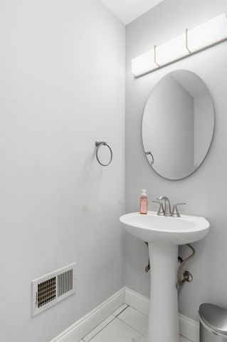 3256 Monument Drive, Ann Arbor, MI 48108