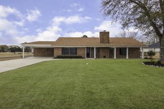 22 Westwood Drive W, Trinity, TX 75862