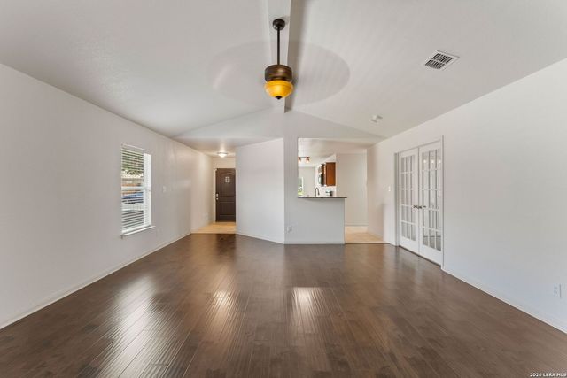 11802 Luckey Flower, San Antonio, TX 78252