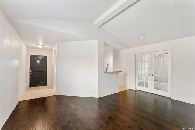 11802 Luckey Flower, San Antonio, TX 78252
