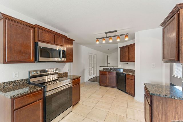 11802 Luckey Flower, San Antonio, TX 78252