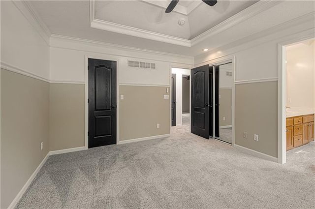 3207 Steel Wheel Drive, Harrisonville, MO 64701