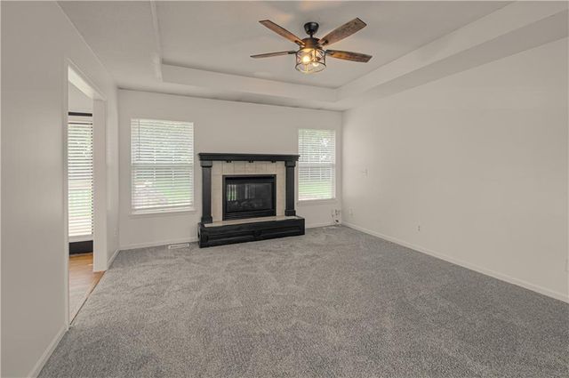 3207 Steel Wheel Drive, Harrisonville, MO 64701