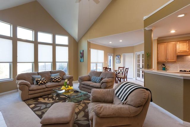 3128 Red Maple Drive, Friendswood, TX 77546