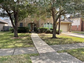 3128 Red Maple Drive, Friendswood, TX 77546