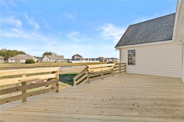 206 Grand View DR, Elizabeth City, NC 27909