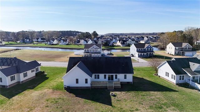 206 Grand View DR, Elizabeth City, NC 27909