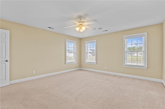 206 Grand View DR, Elizabeth City, NC 27909