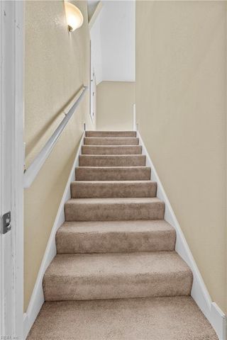 206 Grand View DR, Elizabeth City, NC 27909