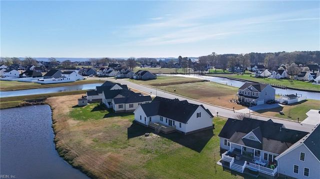 206 Grand View DR, Elizabeth City, NC 27909