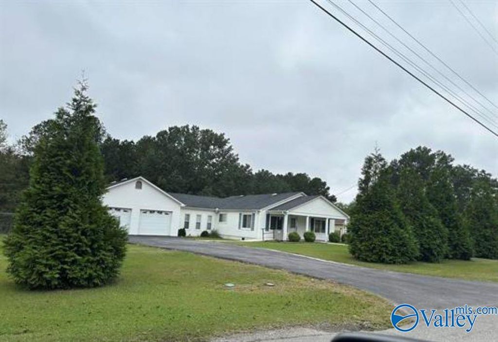3209 Old Hwy 31 SW, Hartselle, AL 35640