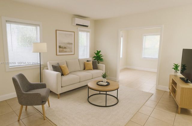 218 Santillane Ave 19, Coral Gables, FL 33134