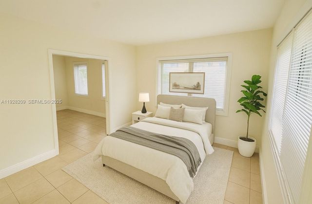 218 Santillane Ave 19, Coral Gables, FL 33134