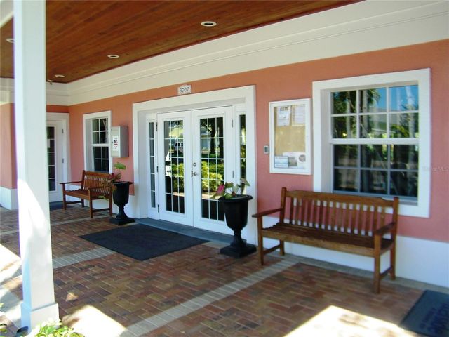 4784 BEACH DRIVE SE B, St Petersburg, FL 33705