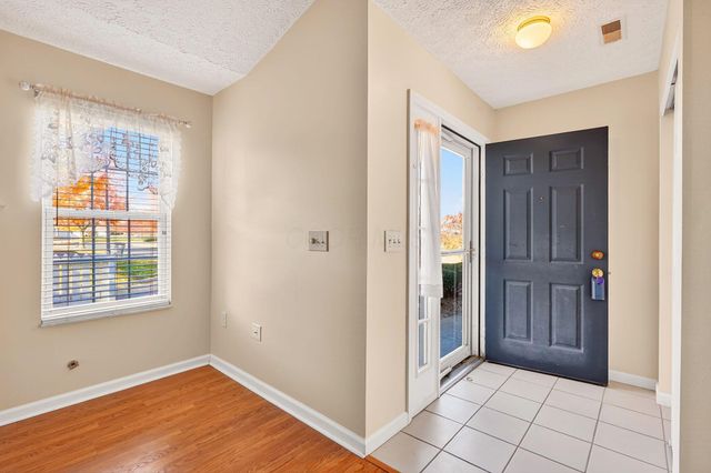 6687 Eagle Ridge Lane, C C, Canal Winchester, OH 43110