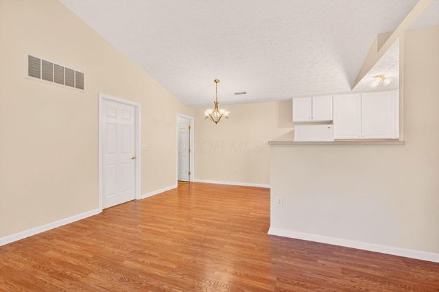 6687 Eagle Ridge Lane, C C, Canal Winchester, OH 43110