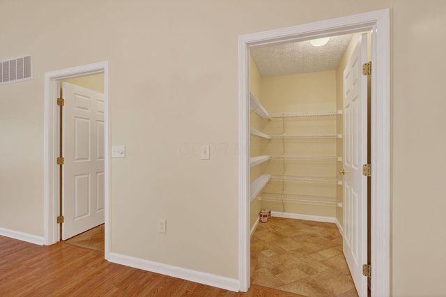 6687 Eagle Ridge Lane, C C, Canal Winchester, OH 43110