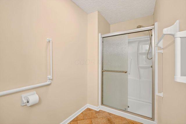 6687 Eagle Ridge Lane, C C, Canal Winchester, OH 43110