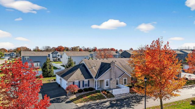 6687 Eagle Ridge Lane, C C, Canal Winchester, OH 43110