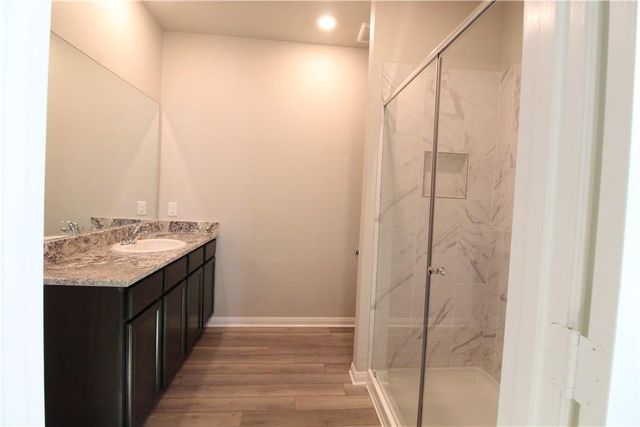 509 Washington DR, Liberty Hill, TX 78642