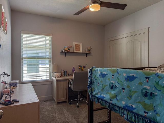 433 Seele Drive, Lawrence, KS 66049