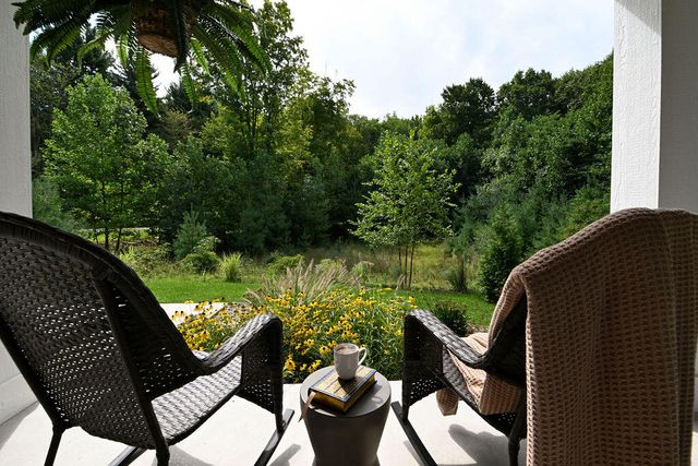 7027 Pebble Lane, Fennville, MI 49408