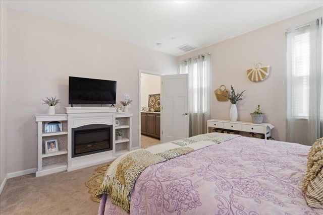 2032 Brave Hawk Loop, Roseville, CA 95747