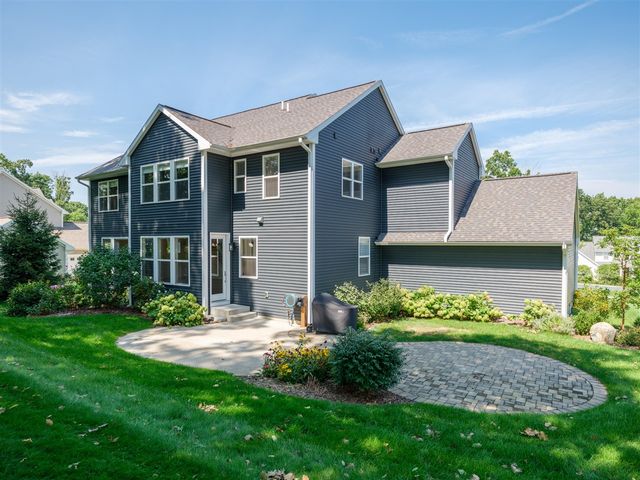 8569 Brighten Trail, Mattawan, MI 49071