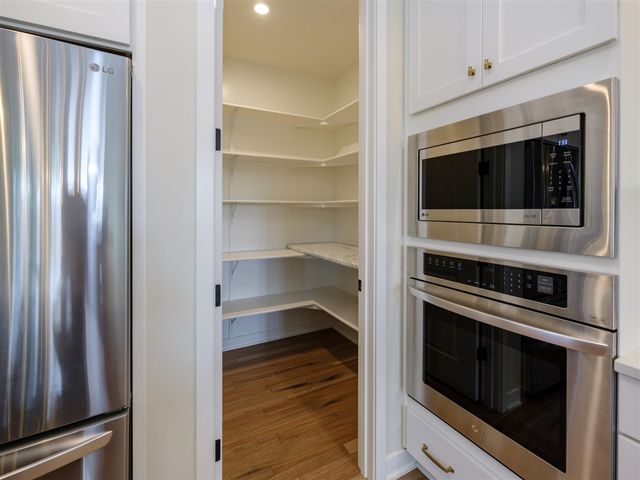 8569 Brighten Trail, Mattawan, MI 49071