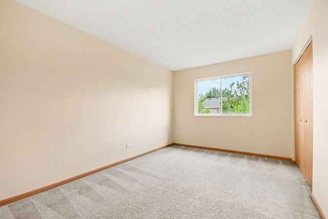 2220 White Eagle Drive, Plainfield, IL 60586