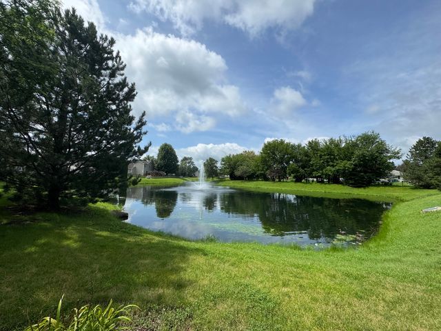 2220 White Eagle Drive, Plainfield, IL 60586