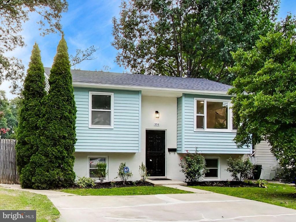 9516 51ST AVE, College Park, MD 20740