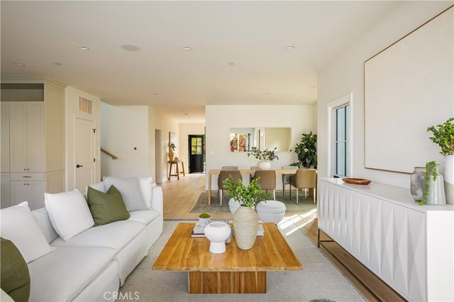 2134 Greenfield Avenue, Los Angeles, CA 90025