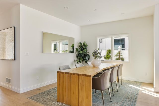 2134 Greenfield Avenue, Los Angeles, CA 90025