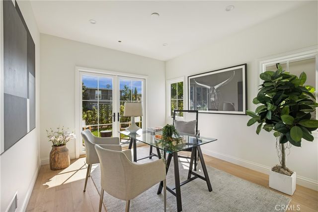 2134 Greenfield Avenue, Los Angeles, CA 90025
